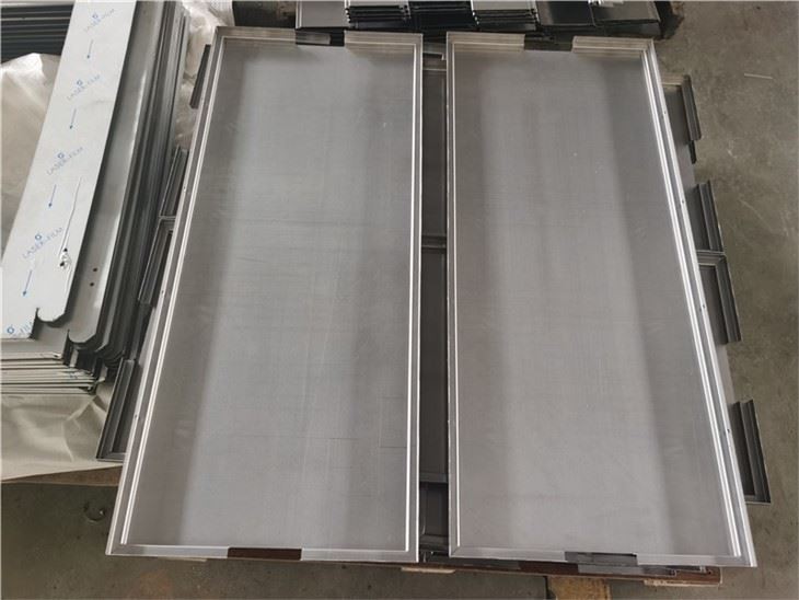 Bending Aluminum Sheet Metal